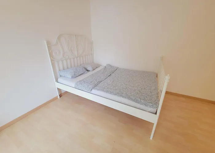 5-bed Huge Flat In - Schurgi - Self Checkin * Zürich