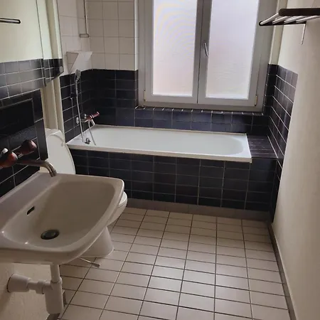 Appartement 5-Bed Huge Flat In Zurich City - Schurgi - Self Checkin *