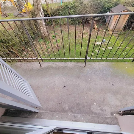 5-bed Huge Flat In - Schurgi - Self Checkin Apartamento Zurique